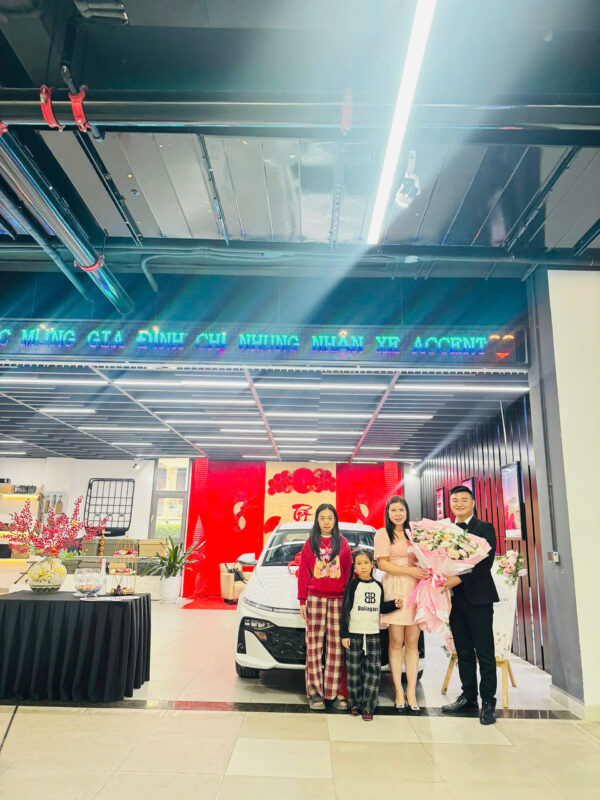 ảnh giao xe Hyundai Accent
